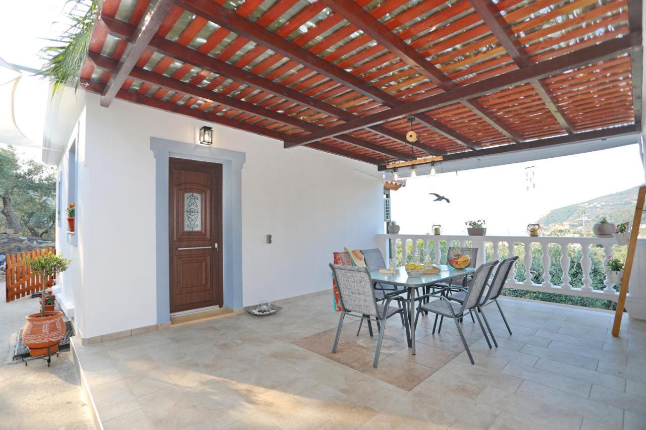 Esperides Apartments Aigli Skopelos Exterior foto