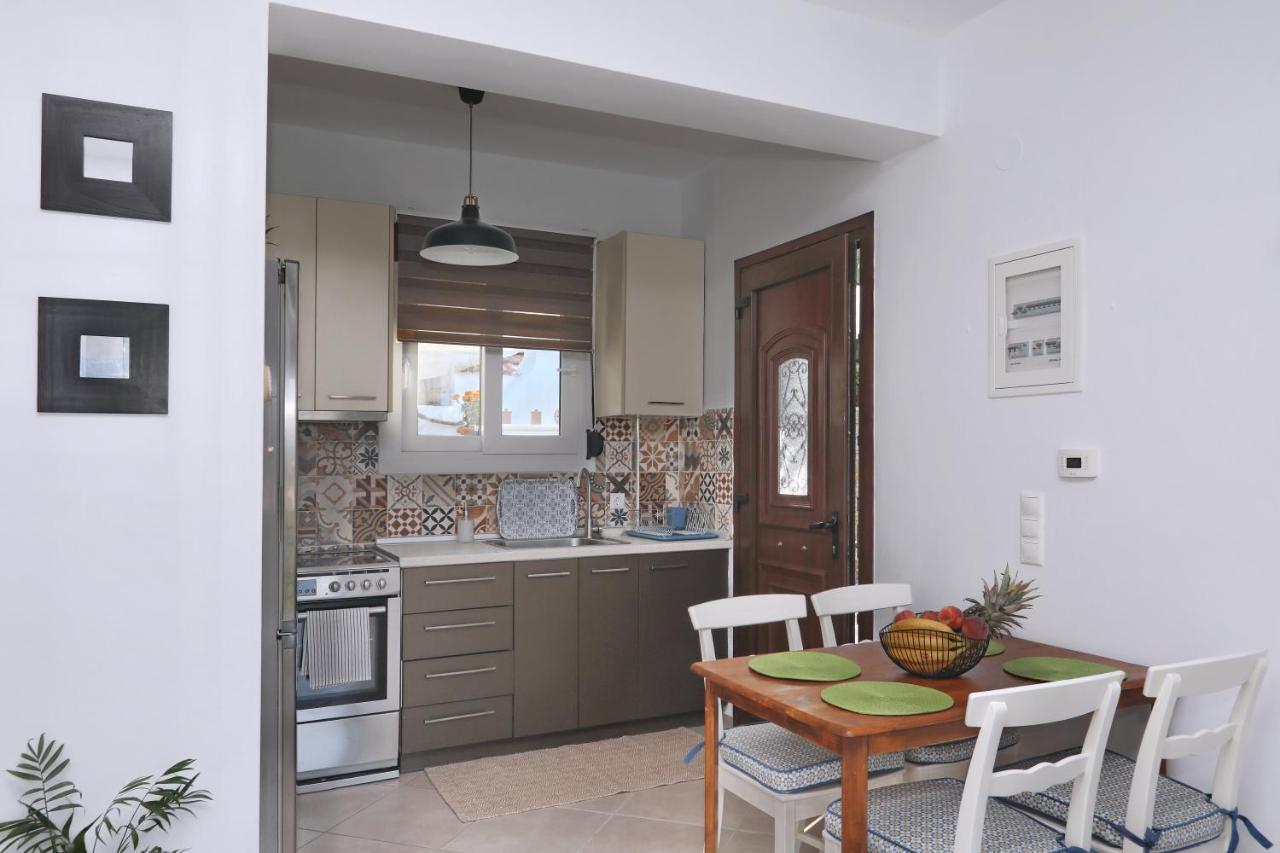 Esperides Apartments Aigli Skopelos Exterior foto